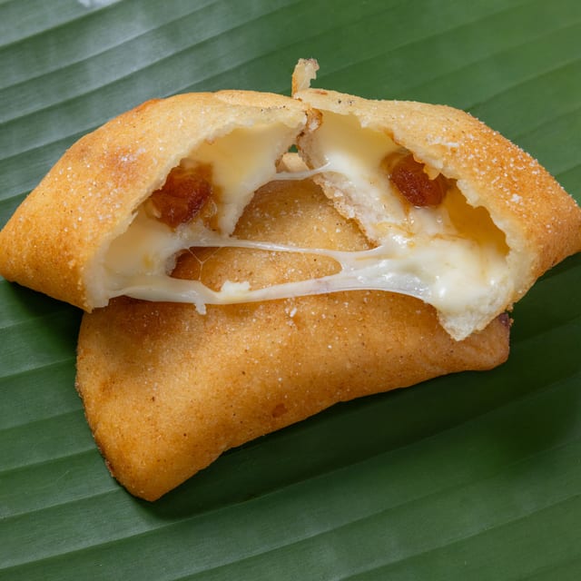 Guava & Cheese Empanada (GF).